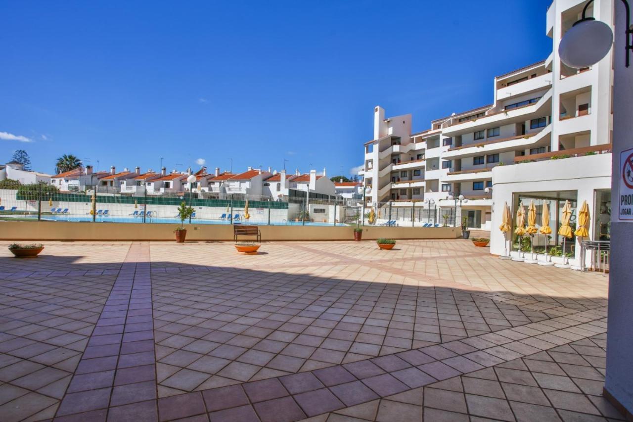 Luxe Condo With Pool, Airco And Seaview Balcony - Go4Portugal - アルブフェイラ エクステリア 写真