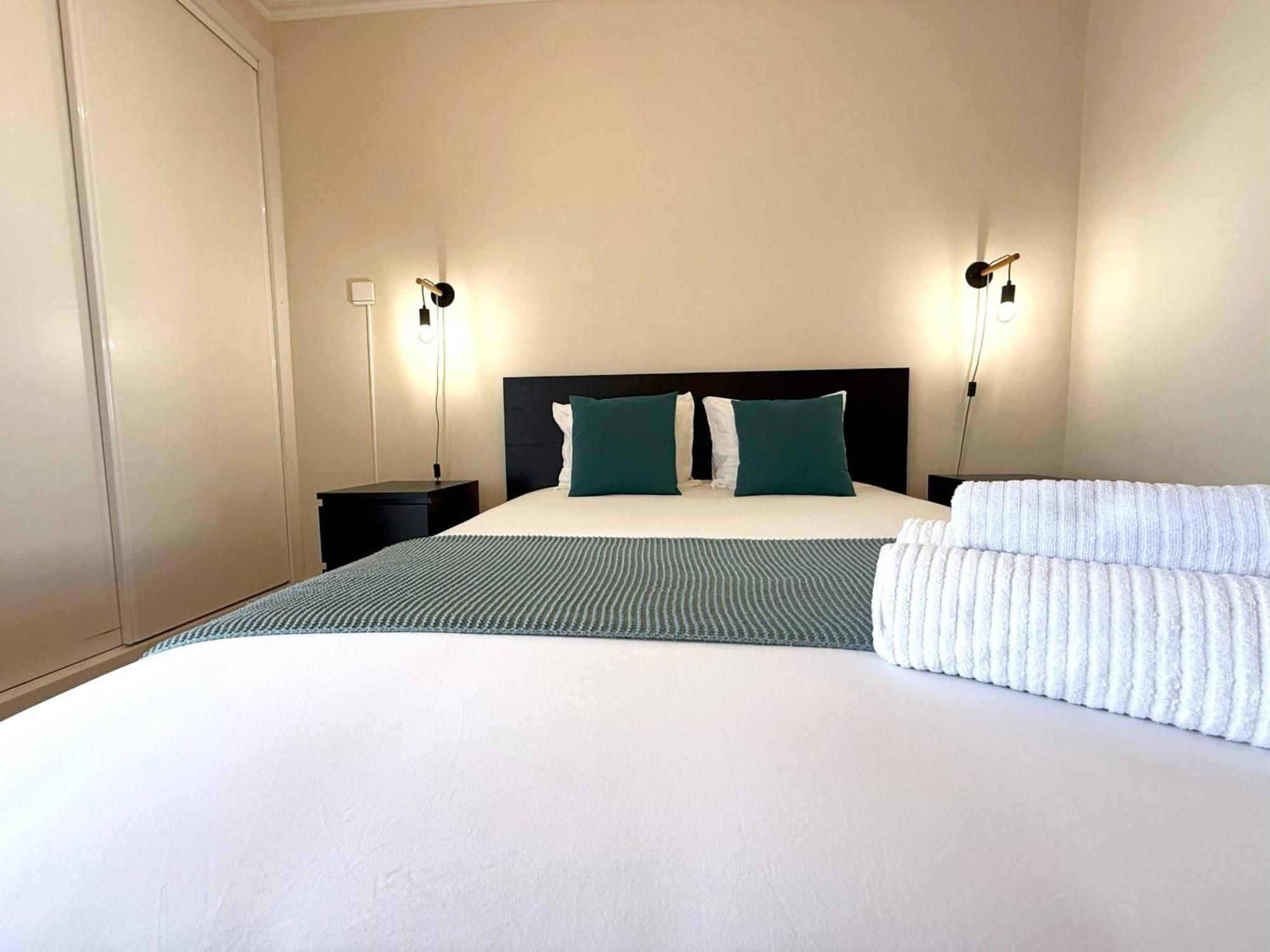 Luxe Condo With Pool, Airco And Seaview Balcony - Go4Portugal - アルブフェイラ エクステリア 写真