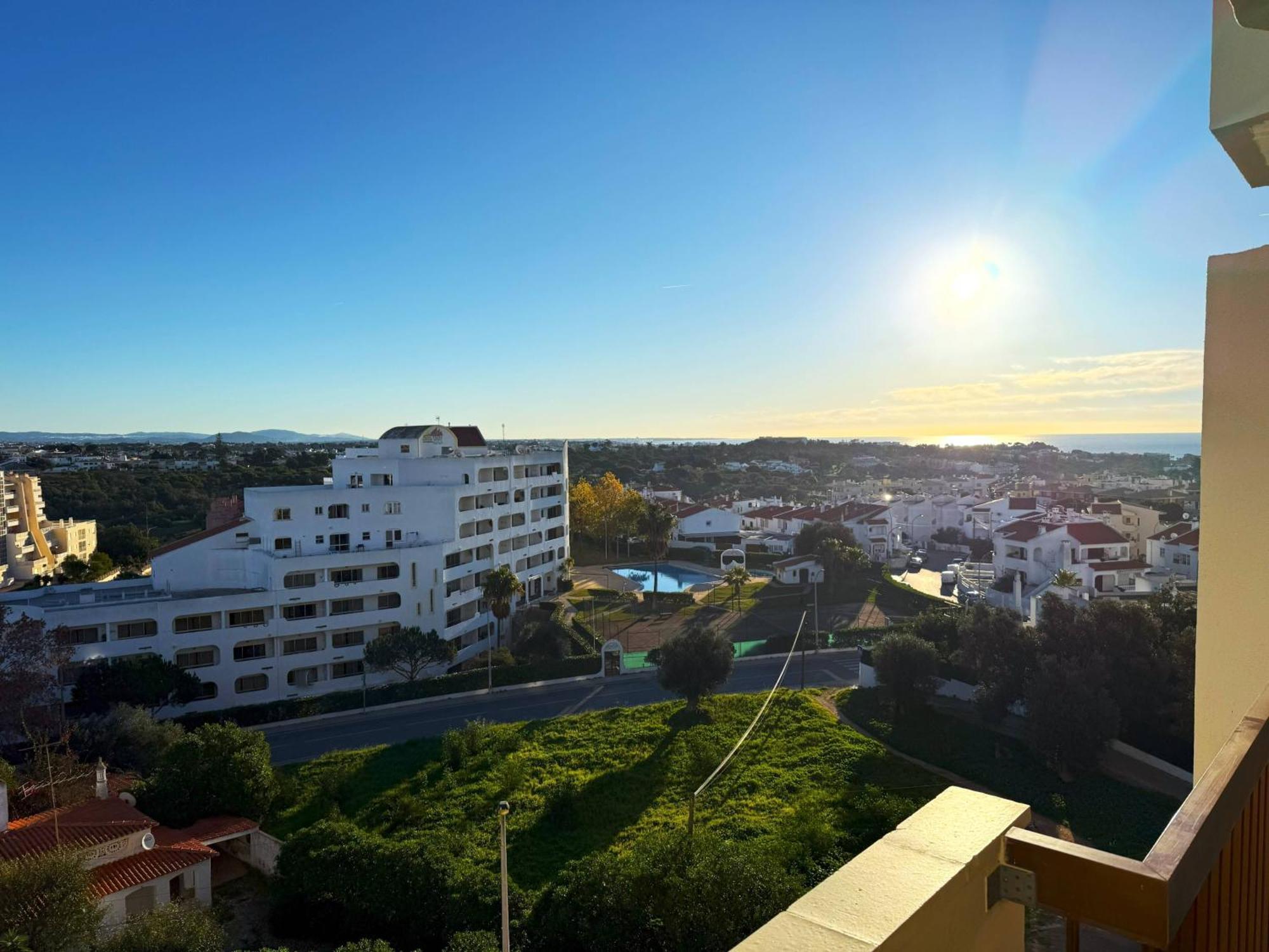Luxe Condo With Pool, Airco And Seaview Balcony - Go4Portugal - アルブフェイラ エクステリア 写真